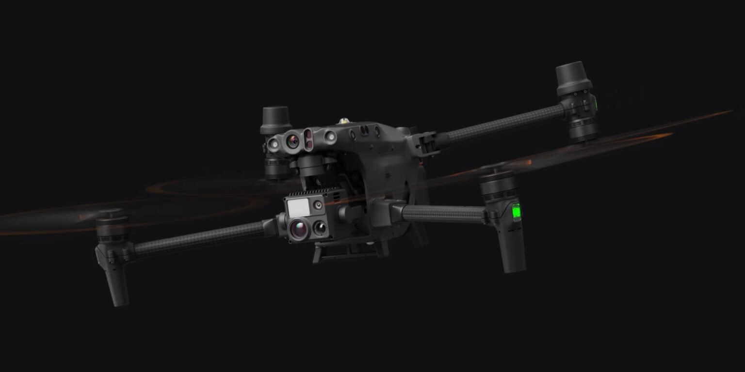 DJI Matrice M30T Enterprise Drone Camera Combo Pack